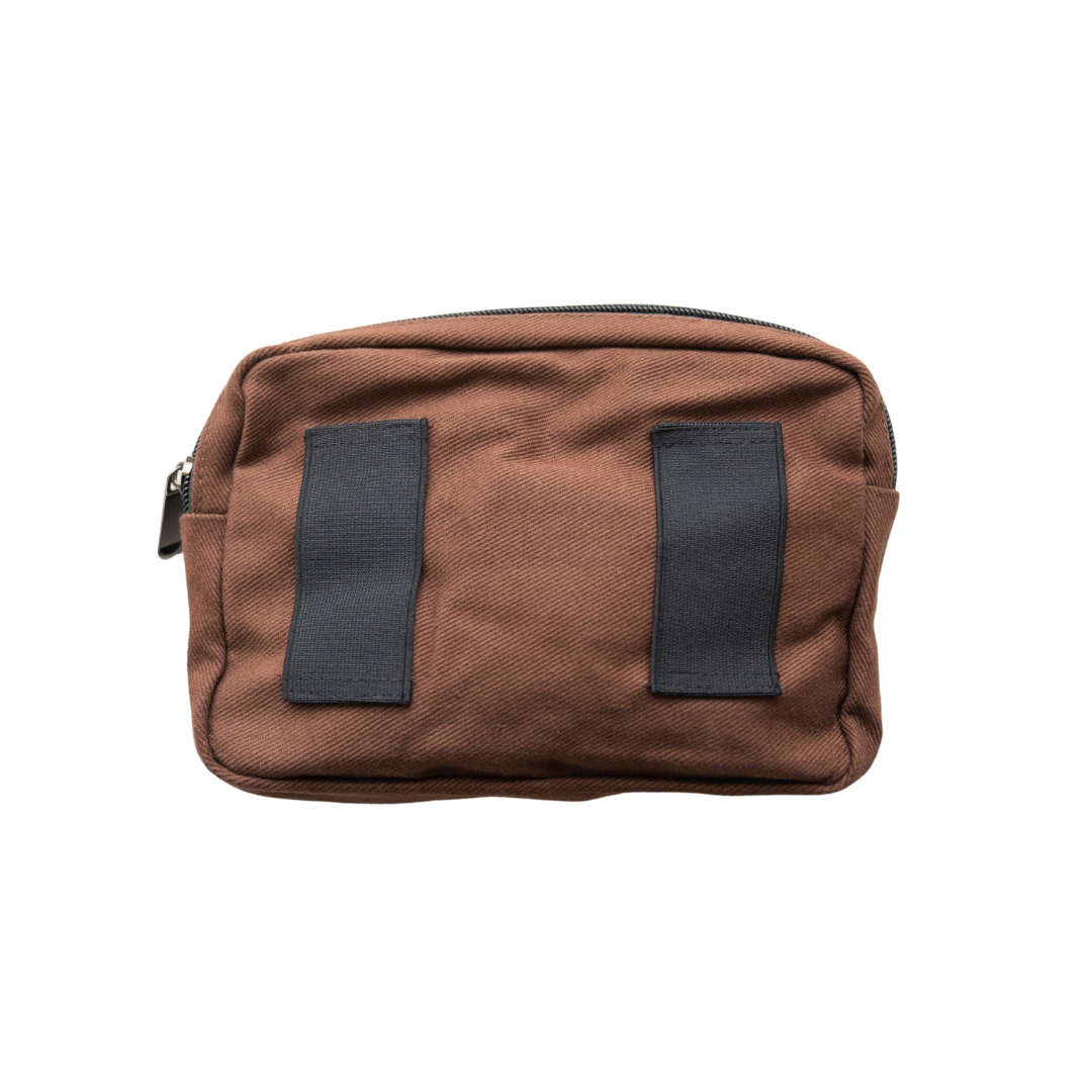 Essentials Slide on Pouch - Cocoa
